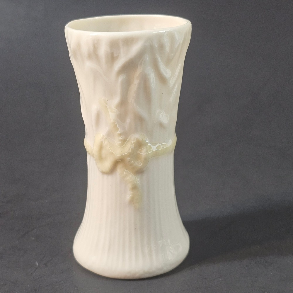 Belleek Ireland Typha Ribbon Spill Vase Porcelain Ivory‎ Textured Bow 3.75"